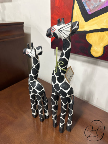 Black & White Set Of 2 Giraffes 5x20’’ Home Decor