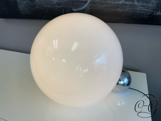 ’Copycat’ Table Lamp W/2 Connected Spheres Hand Blown White Glass/Metal 15x12x12’’ Table Lamp