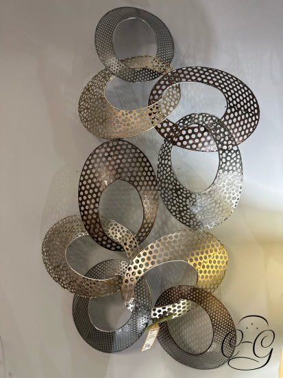 Interlocking Ovals Perforated Design Silver/Gold/Bronze Wall Decor