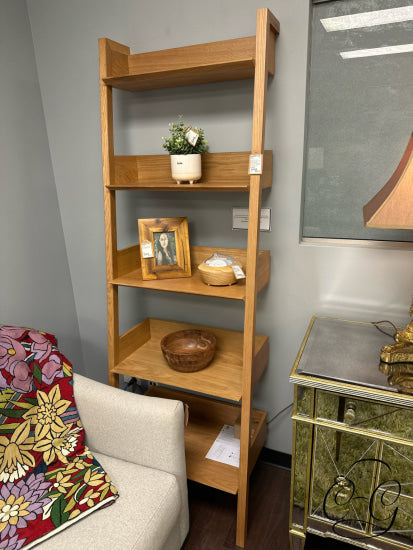 Oak Stained Solid Oak 5 Shelf Narrow Bookcae With Solid Frame/Veneered Shelves 27x16x79’’ Bookcase