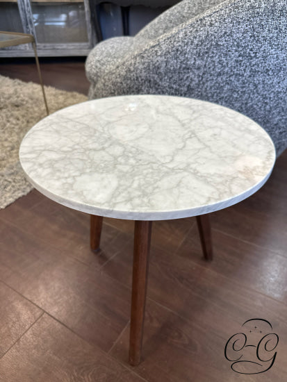 Polished White Marble Round Top End Table W/Solid Oak Walnut Stained Legs