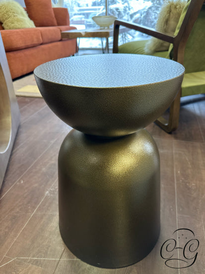 Round Hammered Iron Sculpted Accent Table W/Warm Bronze Lacquer Finish