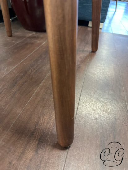 Solid & Laminated Round Rubberwood Walnut Stained Bar Table Table