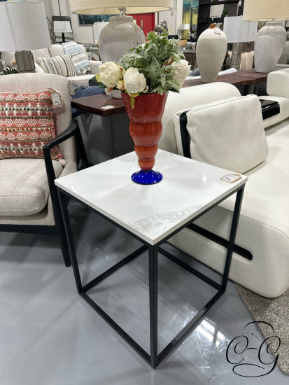 Square Solid Quartz Stone Top End Table With Blk Metal Base