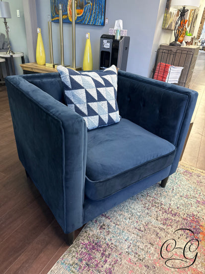 Stylus Navy Velvet Arm Chair With Button Tufting Back/Sides Espresso Legs